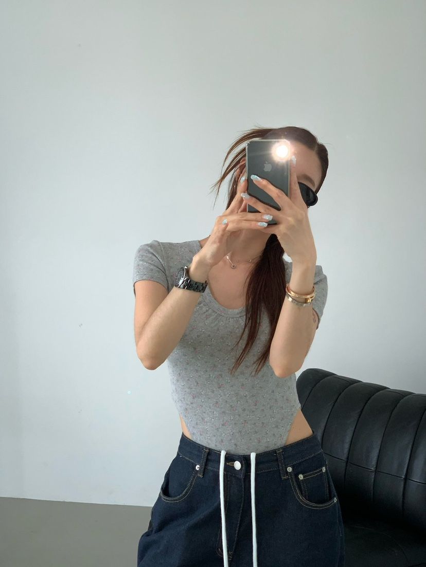 REVE CITE-L韓國直郵女士新品真品人氣26春夏時尚T恤褶皺REVE CITE-LT恤