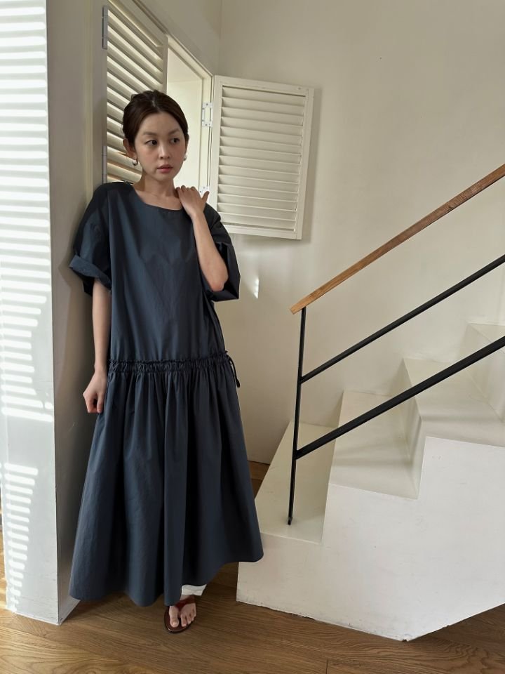 MARE韓國代購女裝新款時尚人氣真品推薦休閑熱賣連衣裙褶皺MARE連衣裙