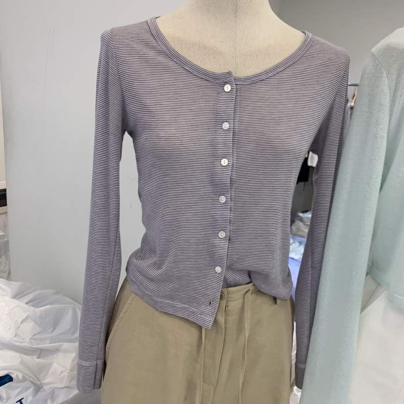 FOREST韓國東大門直郵女裝新品人氣休閑熱賣職業長袖T恤絲綢FOREST長袖T恤