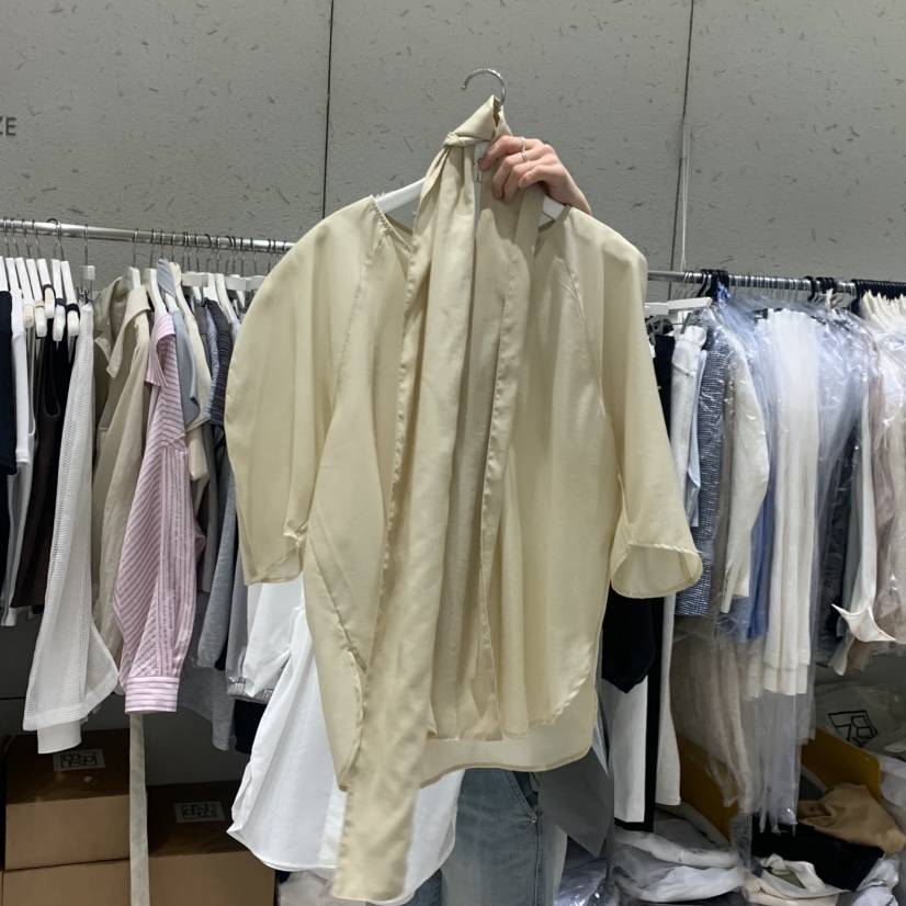 BRONZE韓國東大門直郵女裝新款職業人氣襯衫蕾絲衫含圍巾BRONZE襯衫/蕾絲衫