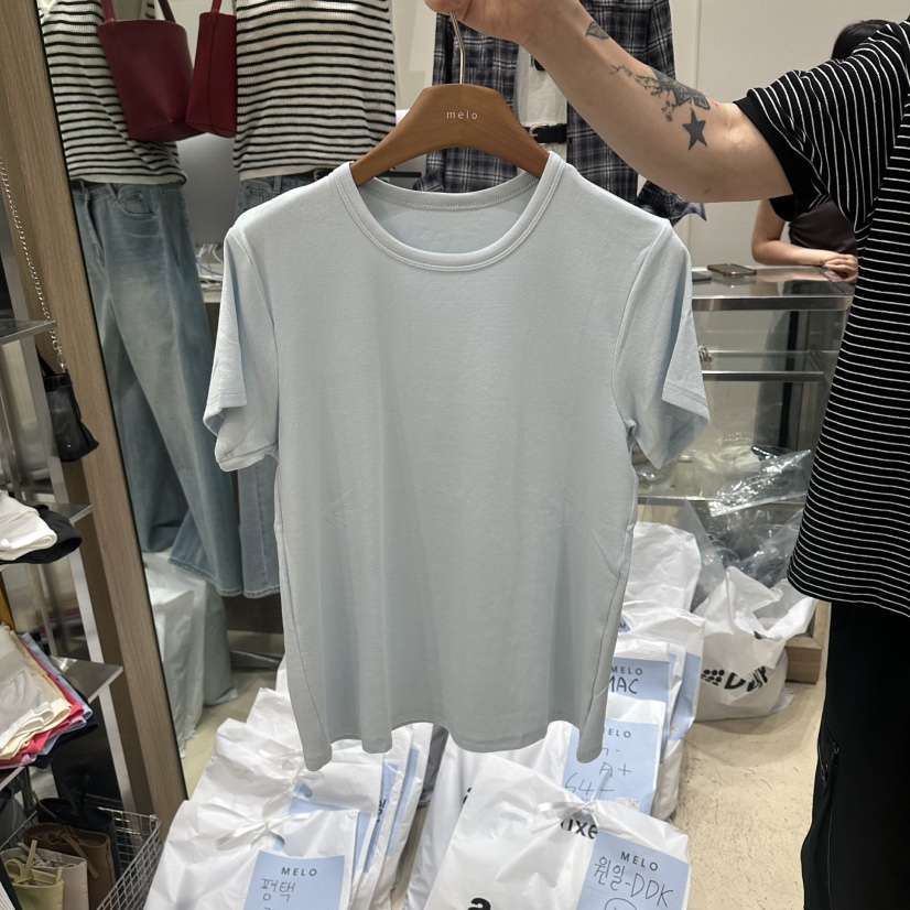 MELO韓國直郵實拍女士新款推薦26夏季熱賣時尚人氣26春夏T恤MELOT恤