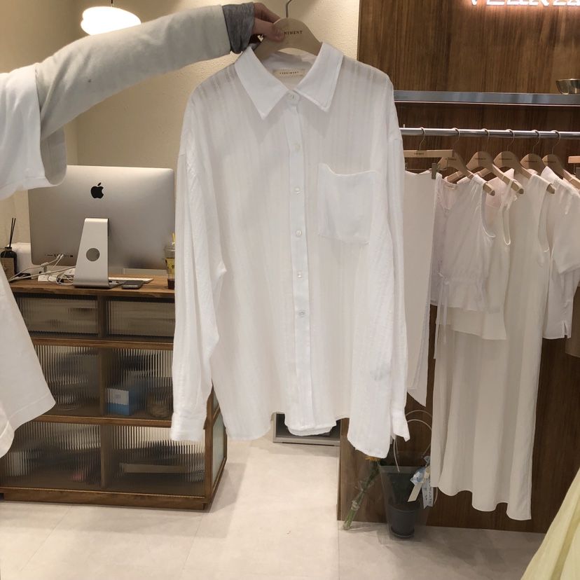 FIFO/UNANSWERED-MYSTERY韓國東大門代購女士新款人氣襯衫蕾絲衫孔眼FIFO/UNANSWERED-MYSTERY襯衫/蕾絲衫