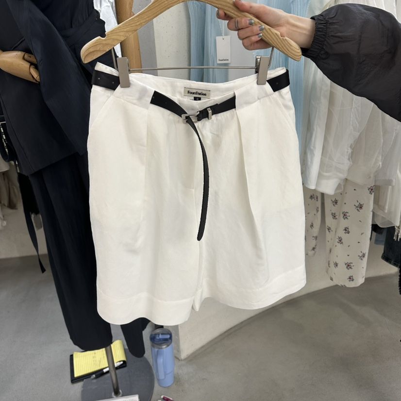 FOUNDATION韓國直郵女裝新款人氣職業26夏季短褲不含腰帶FOUNDATION短褲