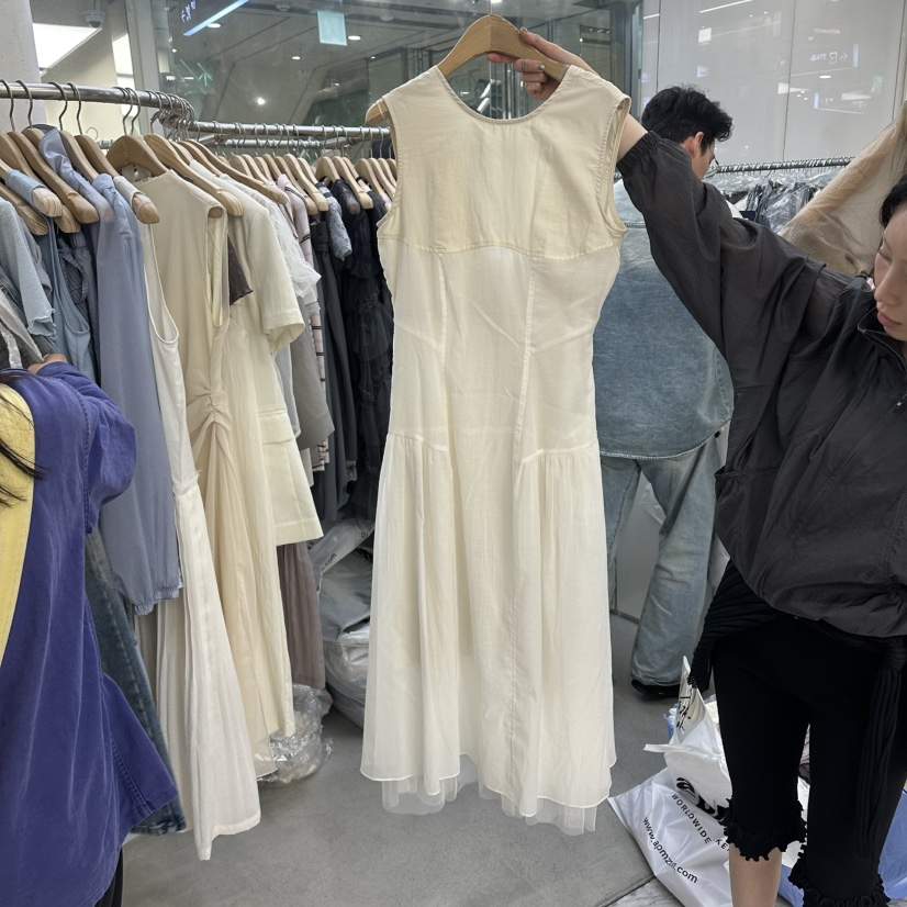 FOUNDATION韓國東大門直郵女裝新款休閑職業熱賣26夏季連衣裙FOUNDATION連衣裙