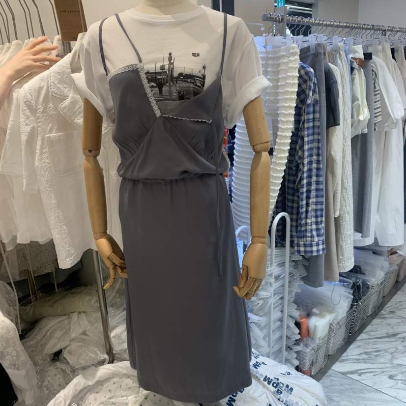 OGI韓國東大門直郵女裝新品時尚推薦職業連衣裙不含內搭絲綢FLat OGI連衣裙