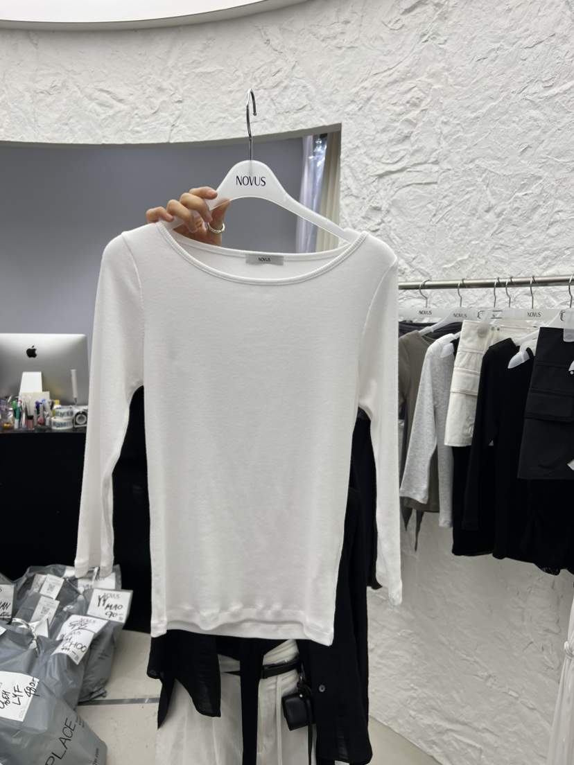 NOVUS韓國直郵女士新款26夏季26春夏職業熱賣時尚休閑T恤NOVUST恤