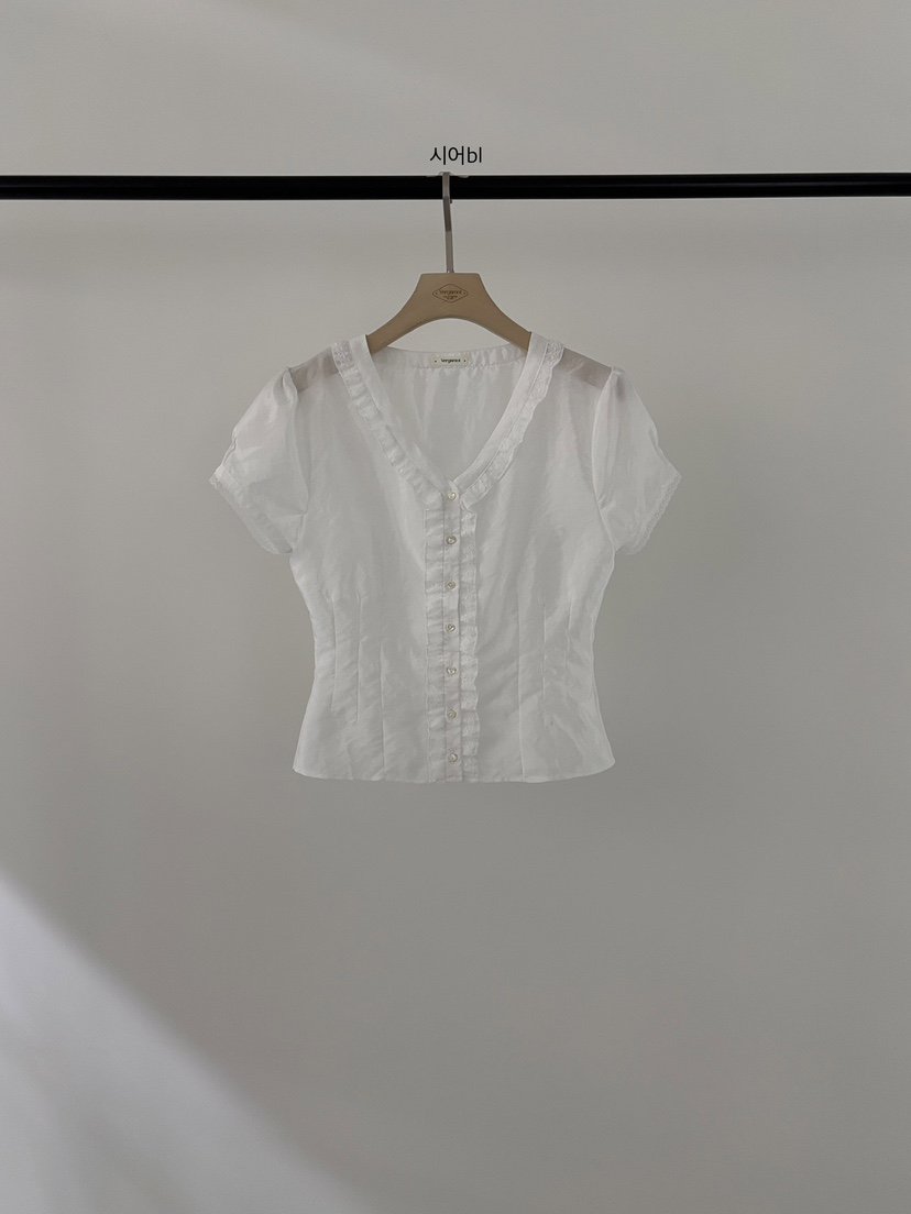 VERGAMOT韓國直郵實拍女士新品26春夏熱賣職業襯衫蕾絲衫VERGAMOT襯衫/蕾絲衫