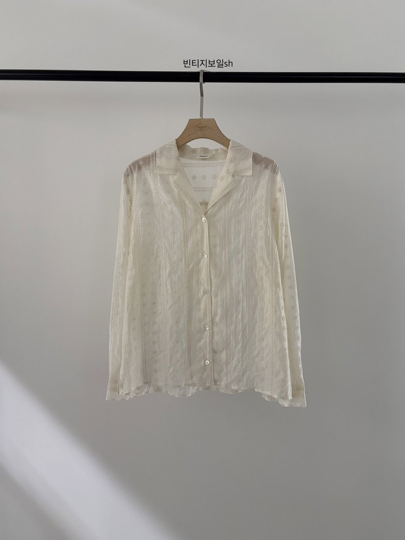 VERGAMOT韓國東大門代購女裝新款人氣休閑襯衫蕾絲衫復古VERGAMOT襯衫/蕾絲衫