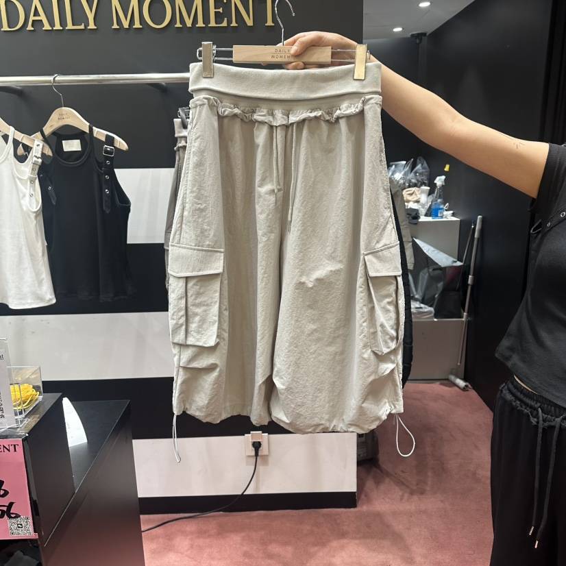 DAILY MOMENT韓國代購女裝新款職業熱賣26春夏26夏季短褲DAILY MOMENT短褲