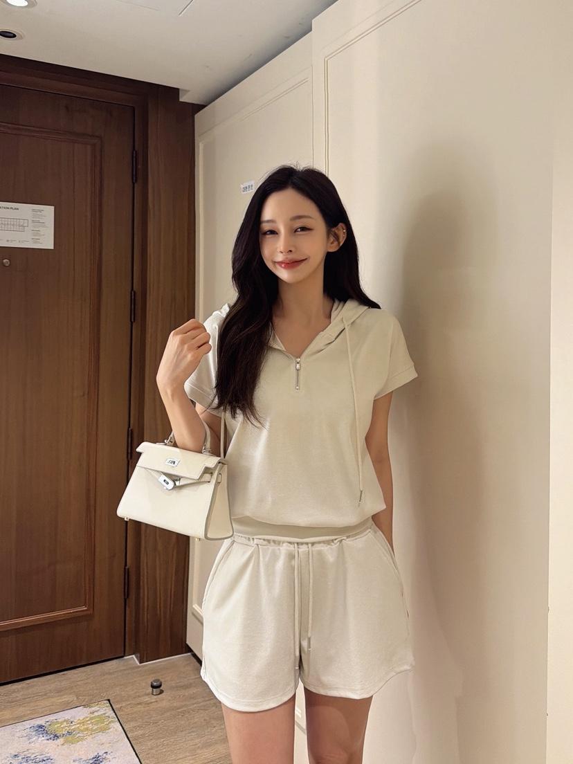 CLOTH東大門實拍韓國女裝新款熱賣26春夏26夏季時尚套裝連帽CLOTH套裝