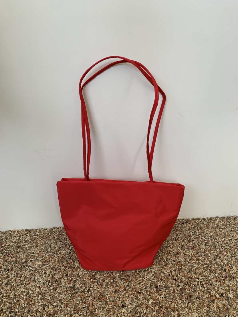 VAARA東大門直郵女士新款真品熱賣職業推薦單肩斜跨包尼龍VAARA單肩/斜跨包