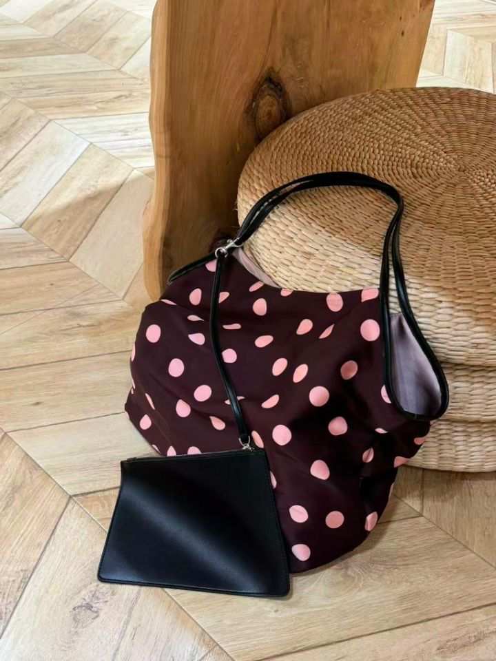 TROUVAILLE東大門代購女士新品職業人氣26春夏單肩斜跨包緞面TROUVAILLE單肩/斜跨包