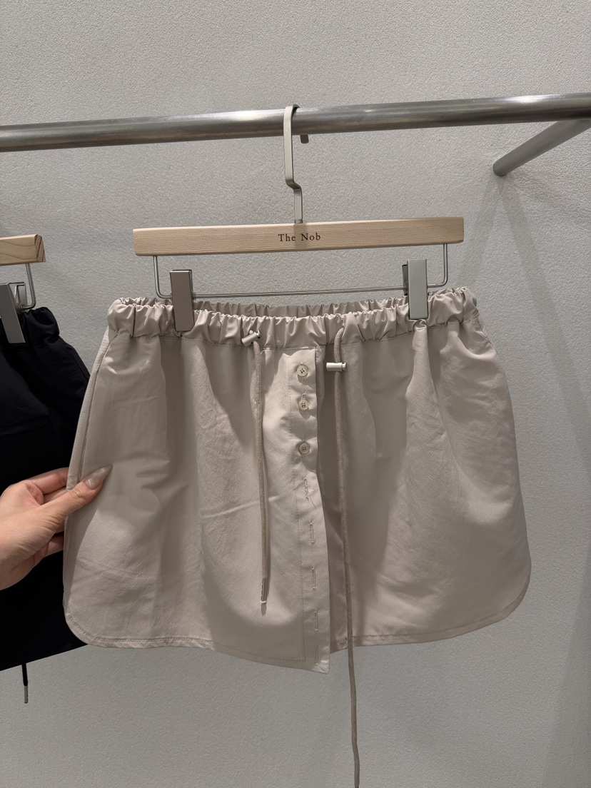 NOB東大門直郵女裝新款職業26春夏人氣推薦時尚熱賣真品短裙The Nob短裙