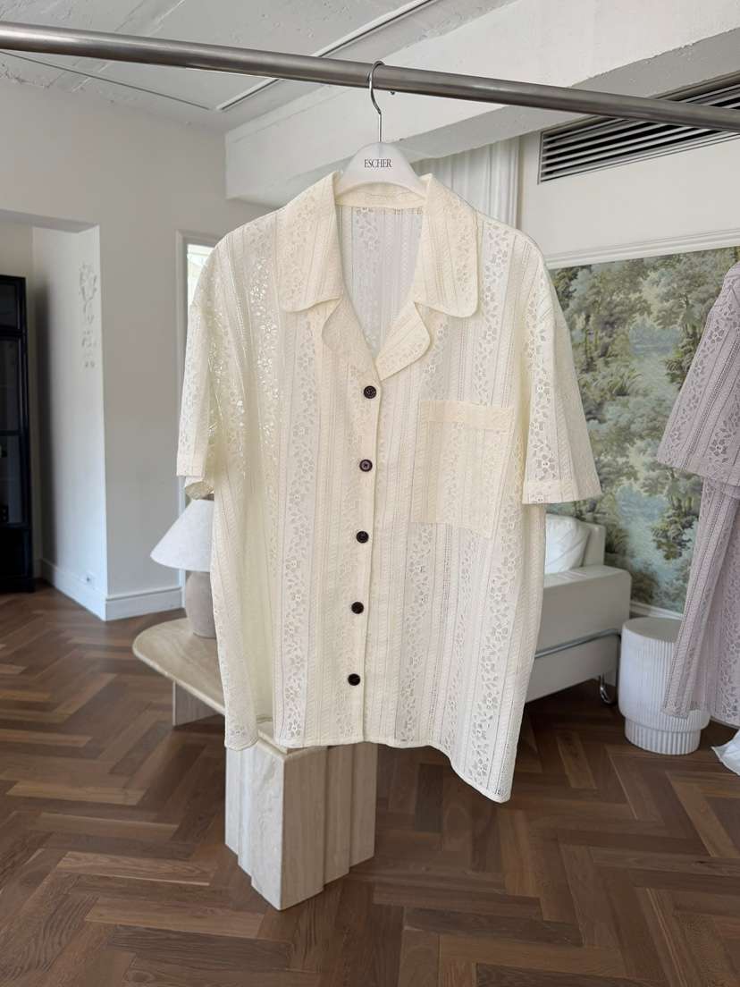 ESCHER韓國直郵女士新品推薦人氣熱賣26夏季26春夏襯衫蕾絲衫ESCHER襯衫/蕾絲衫