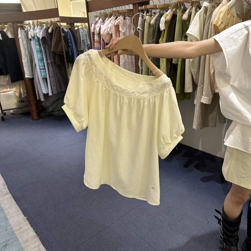 FURE東大門實拍韓國女士新款熱賣26夏季26春夏襯衫蕾絲衫FURE襯衫/蕾絲衫