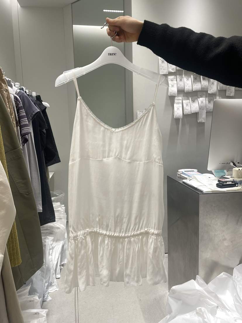 NUESE東大門直郵女裝新品人氣時尚職業熱賣26春夏真品連衣裙NUESE連衣裙