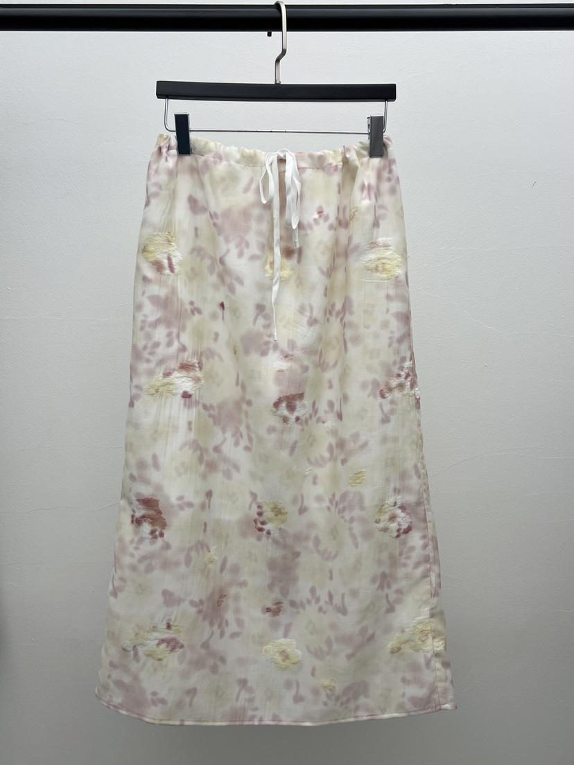 BLACK PIG韓國東大門代購女士新品人氣職業時尚長裙花朵VIVIAN_LEE長裙