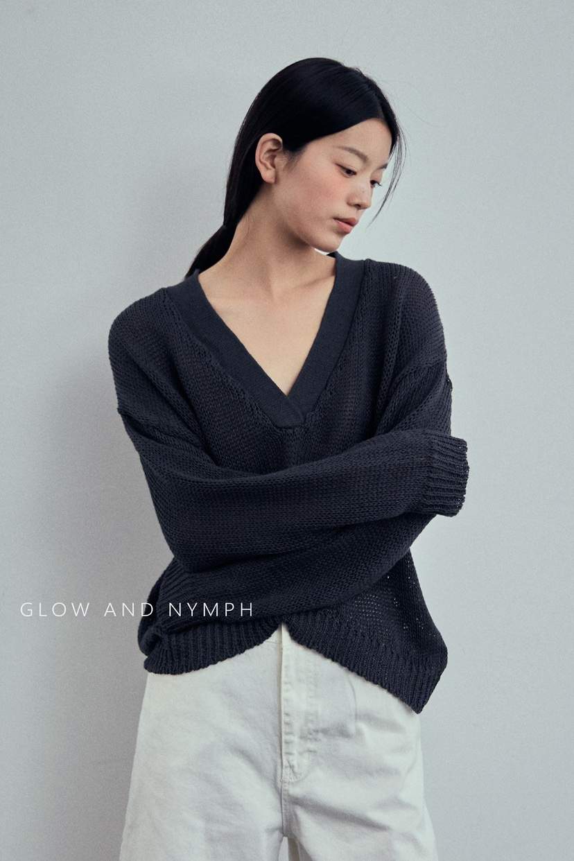 GLOW AND NYMPH韓國代購女士新款人氣時尚熱賣針織衫V領GLOW AND NYMPH針織衫