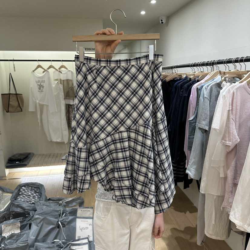 WINSOME東大門實拍韓國女士新品時尚半身裙中短裙不對稱格子WINSOME半身裙/中短裙