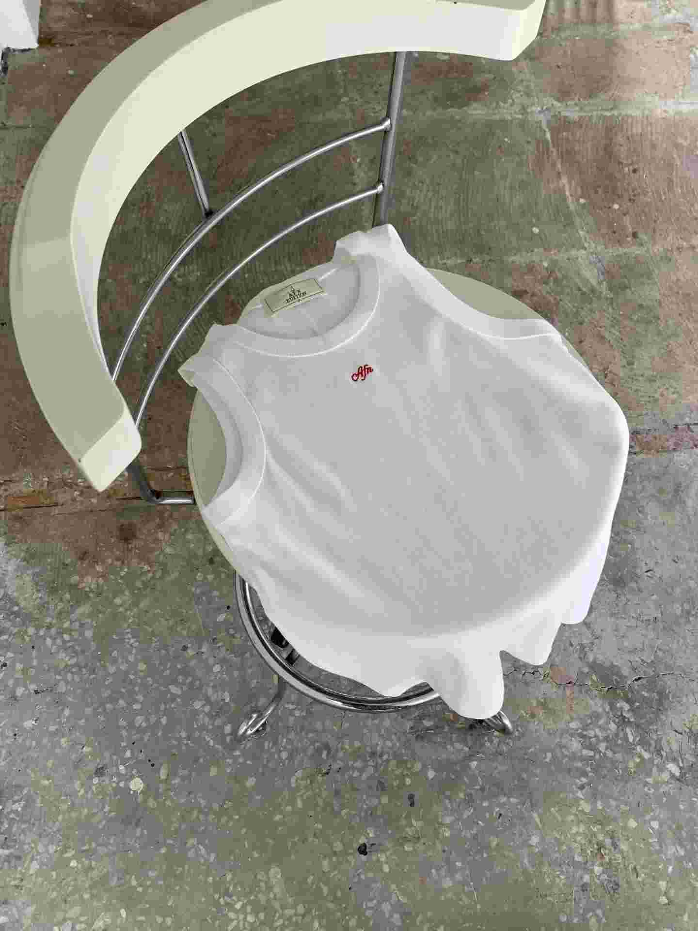 A Flan韓國直郵實拍女裝新品時尚熱賣休閑26夏季吊帶背心刺繡AFN/FLAN EDITION吊帶/背心