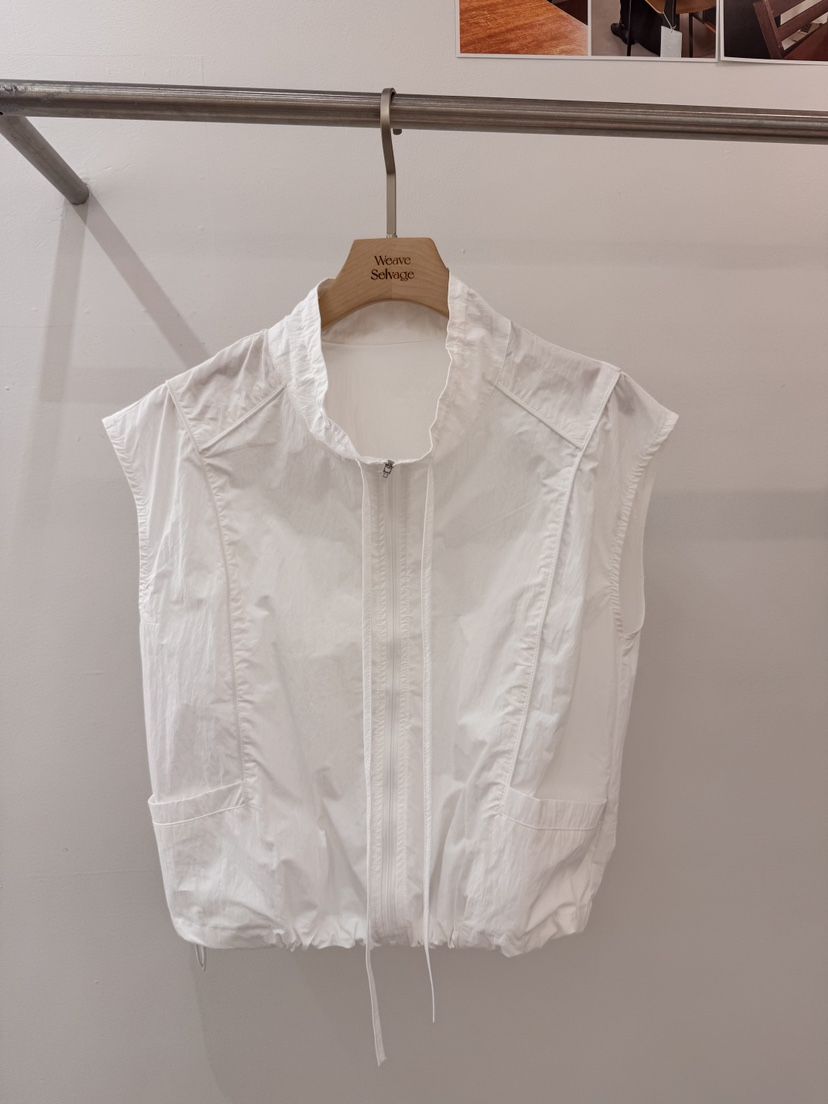 WEAUE SELVAGE韓國東大門代購女裝新款熱賣推薦時尚馬甲Weave Selvage馬甲