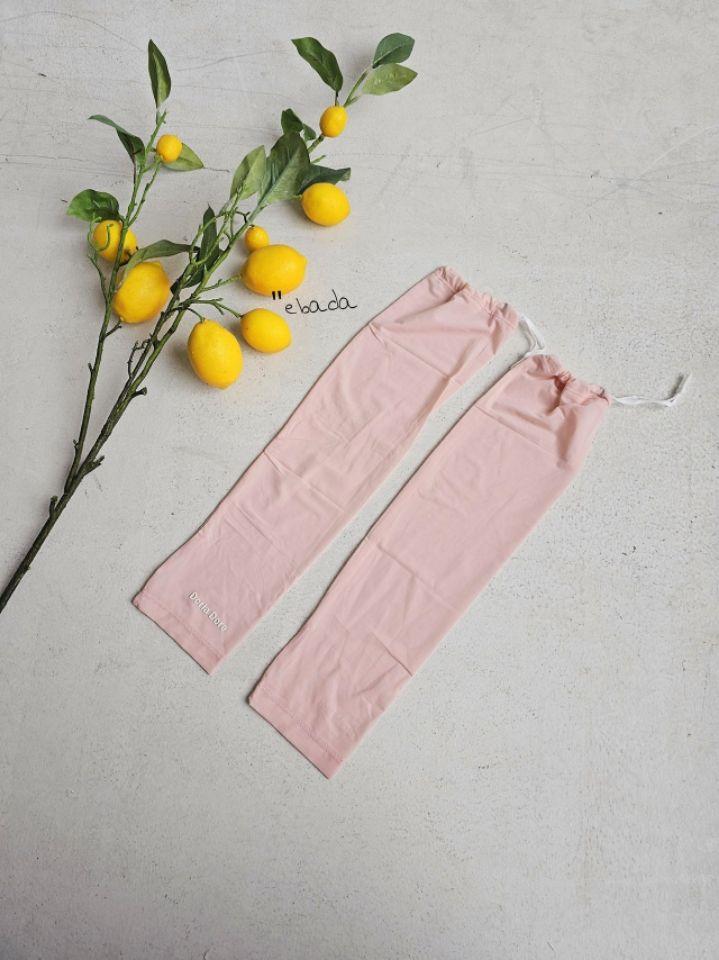 EBADA東大門實拍韓國女裝新款熱賣時尚休閑26春夏手套透明EBADA手套