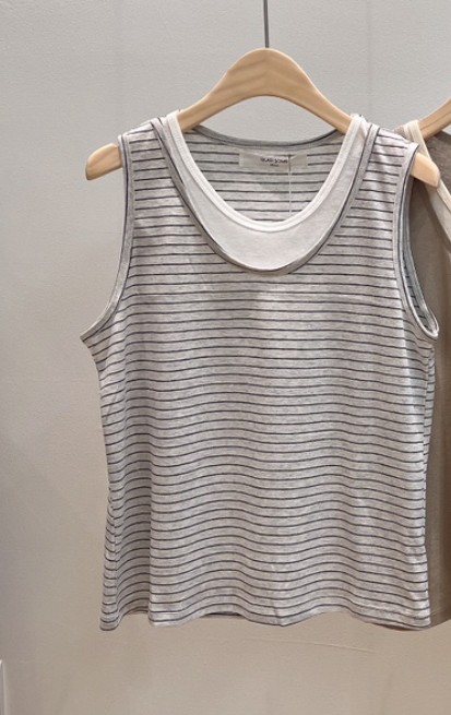 GLAD SOME韓國代購女裝新款時尚休閑熱賣推薦職業吊帶背心GLAD SOME吊帶/背心