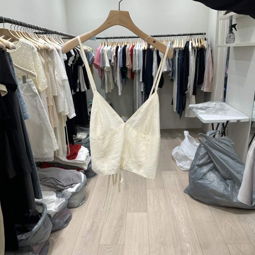 NOTTINGHAM/AVECNOUS/MODEST韓國東大門代購女士新品26春夏吊帶背心不含內搭NOTTINGHAM/AVECNOUS/MODEST吊帶/背心