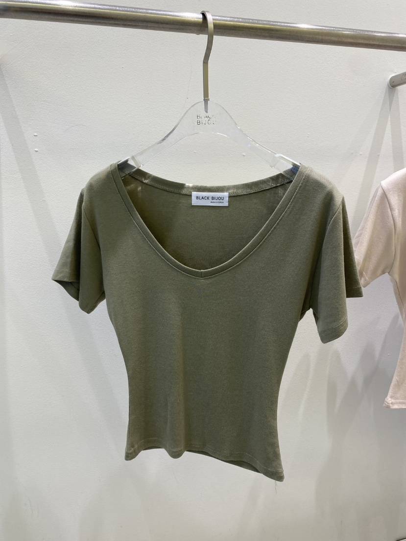 BLACK BIJOU東大門實拍韓國女裝新品休閑人氣26春夏26夏季T恤BLACK BIJOUT恤