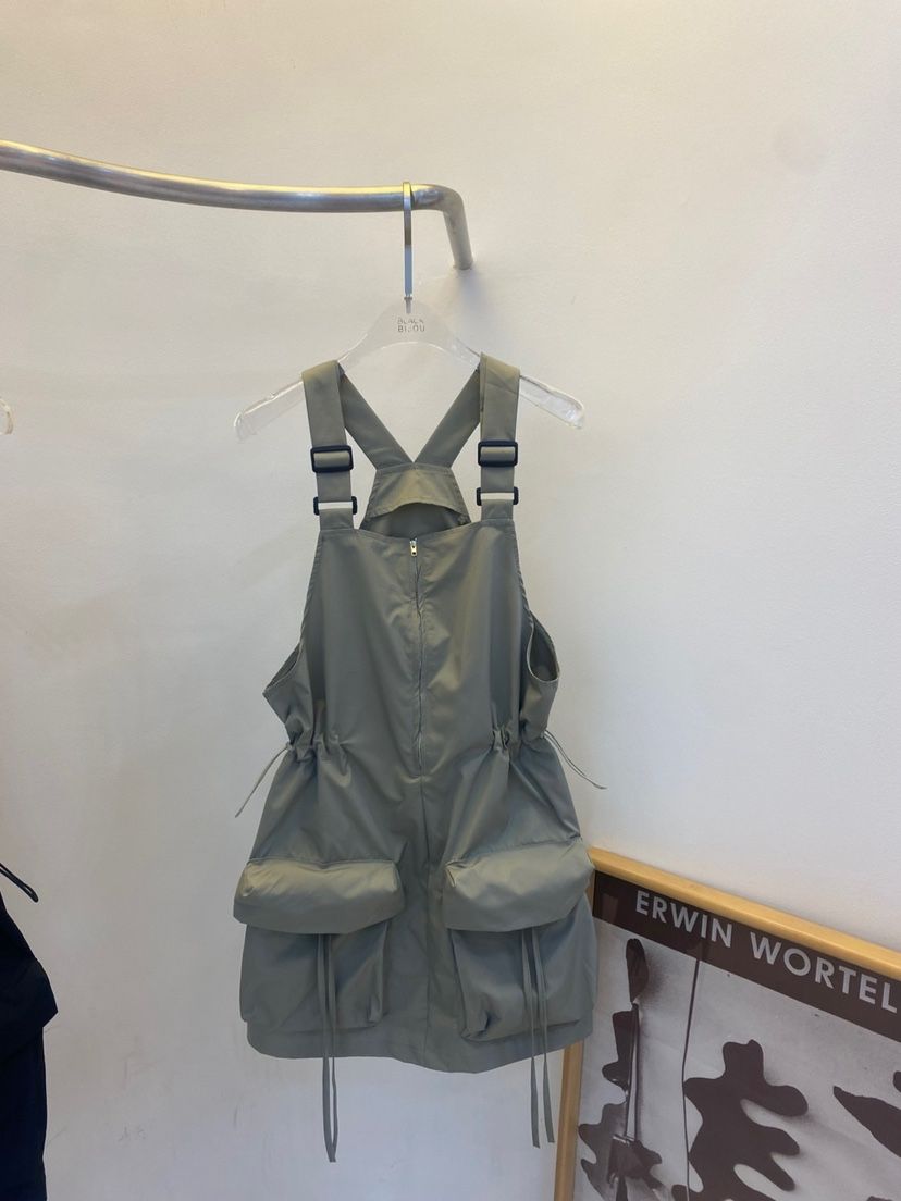 BLACK BIJOU韓國東大門直郵女士新款26春夏背帶褲吊帶裙BLACK BIJOU背帶褲