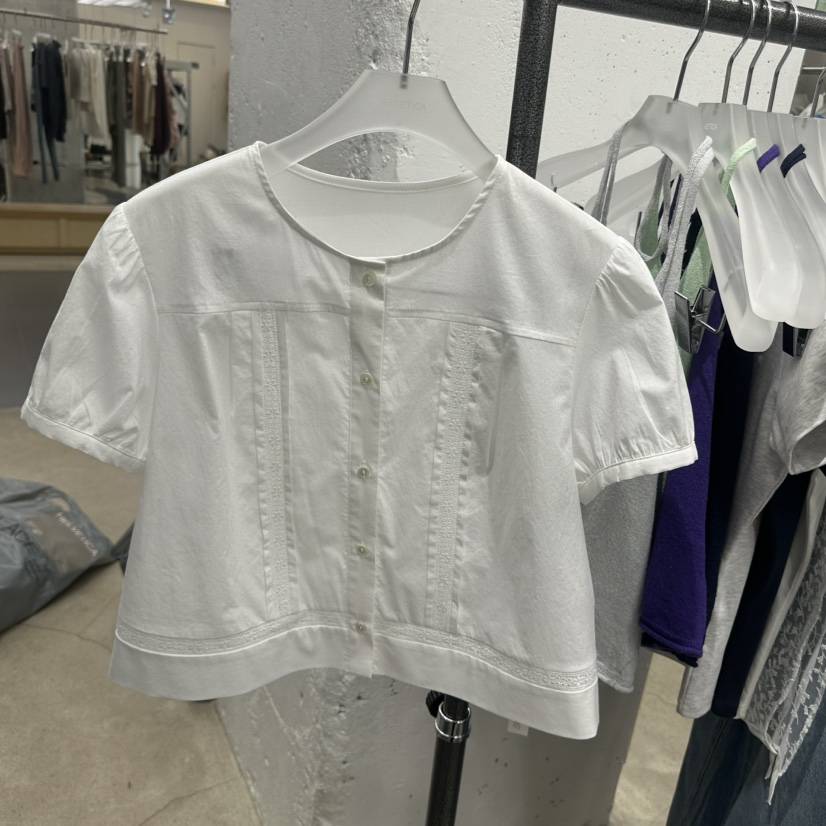 HELVETICA東大門代購女士新品人氣26春夏職業襯衫蕾絲衫蕾絲HELVETICA襯衫/蕾絲衫