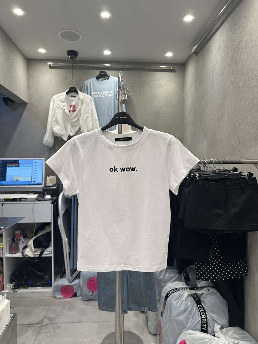 CELEBRITY-A韓國直郵女士新品休閑推薦人氣熱賣職業26春夏T恤CELEBRITY-AT恤