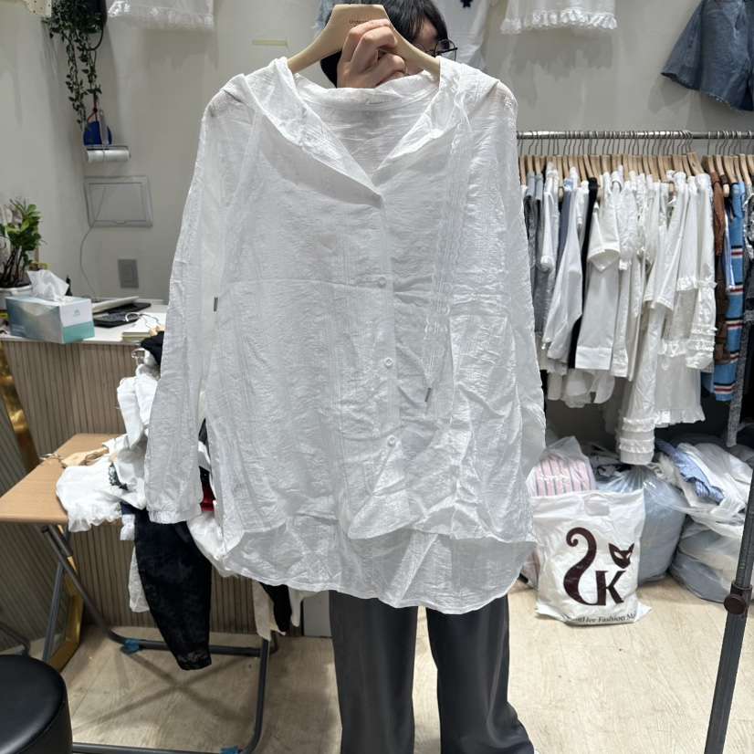 UNDERSTAR_VINTAGE韓國東大門直郵女裝新款熱賣襯衫蕾絲衫連帽衫刺繡蕾絲UNDERSTAR_VINTAGE襯衫/蕾絲衫