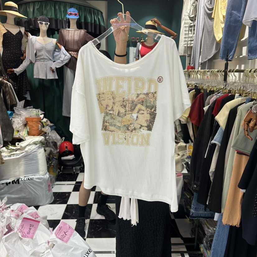 3COLOR韓國直郵女裝新品熱賣T恤Three colorT恤