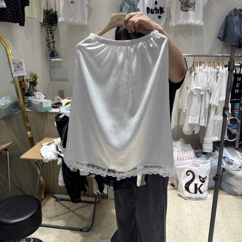 UNDERSTAR_VINTAGE韓國直郵實拍女士新品時尚半身裙中短裙蕾絲緞面UNDERSTAR_VINTAGE半身裙/中短裙