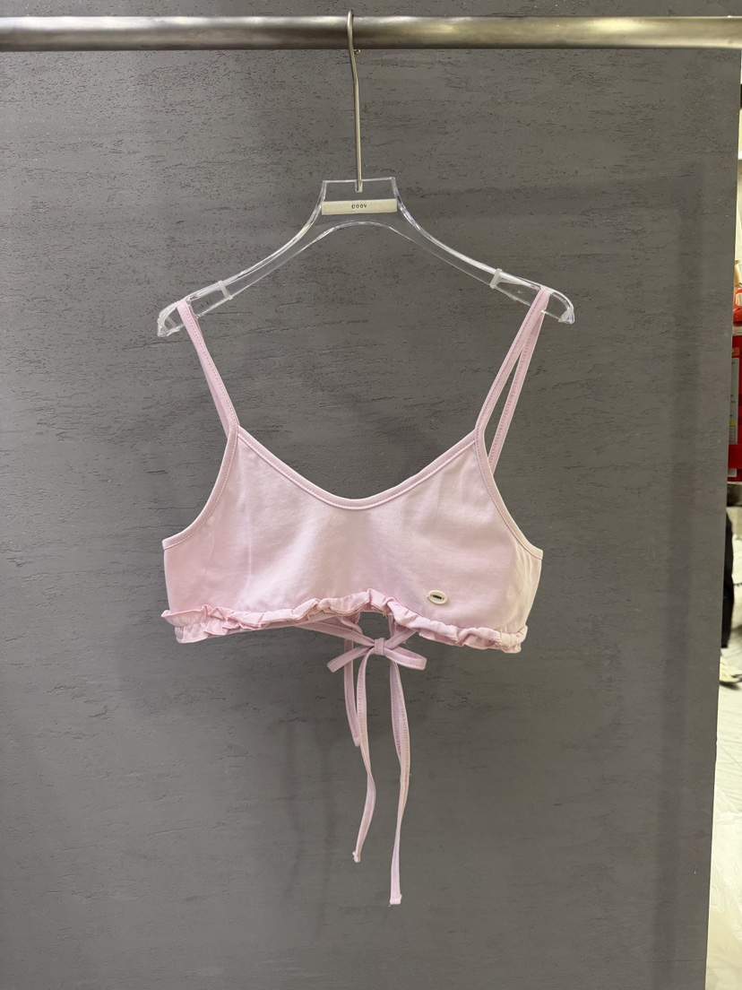 UOOV東大門實拍韓國女裝新品休閑26春夏熱賣吊帶背心荷葉邊UOOV吊帶/背心