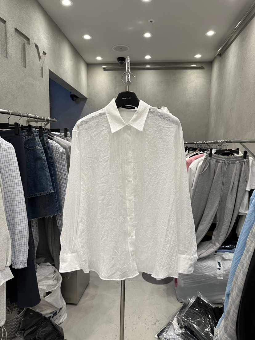 CELEBRITY-A韓國東大門直郵女士新品熱賣時尚襯衫蕾絲衫CELEBRITY-A襯衫/蕾絲衫