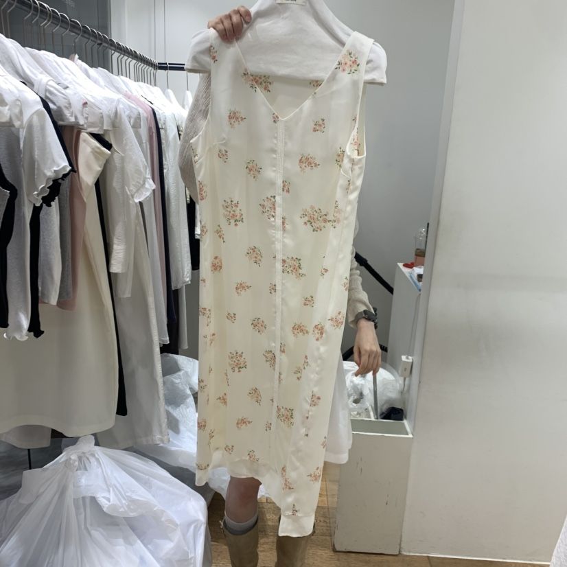 VERVEINE韓國代購女士新品26夏季推薦人氣26春夏職業連衣裙VERVEINE連衣裙