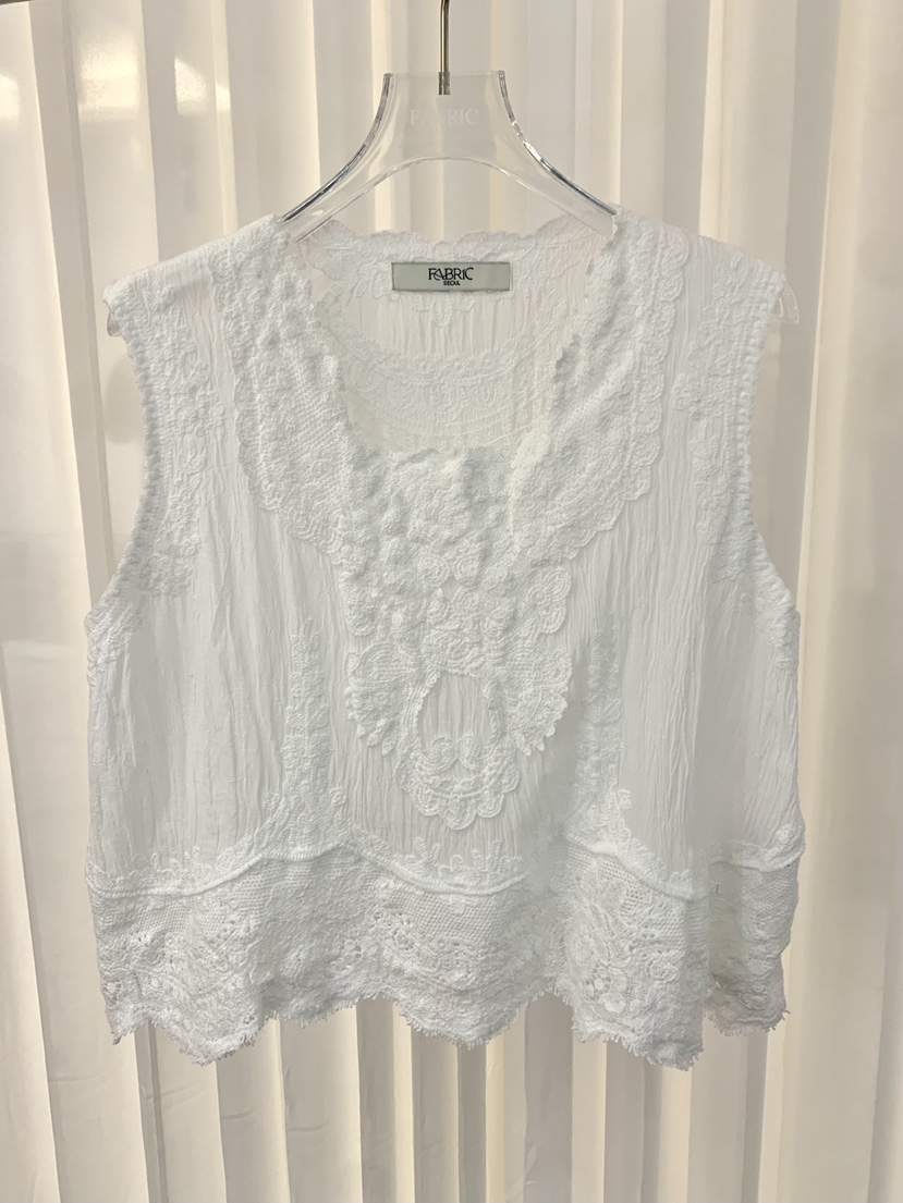 FABRIC韓國直郵女裝新款26夏季推薦26春夏襯衫蕾絲衫刺繡FABRIC襯衫/蕾絲衫