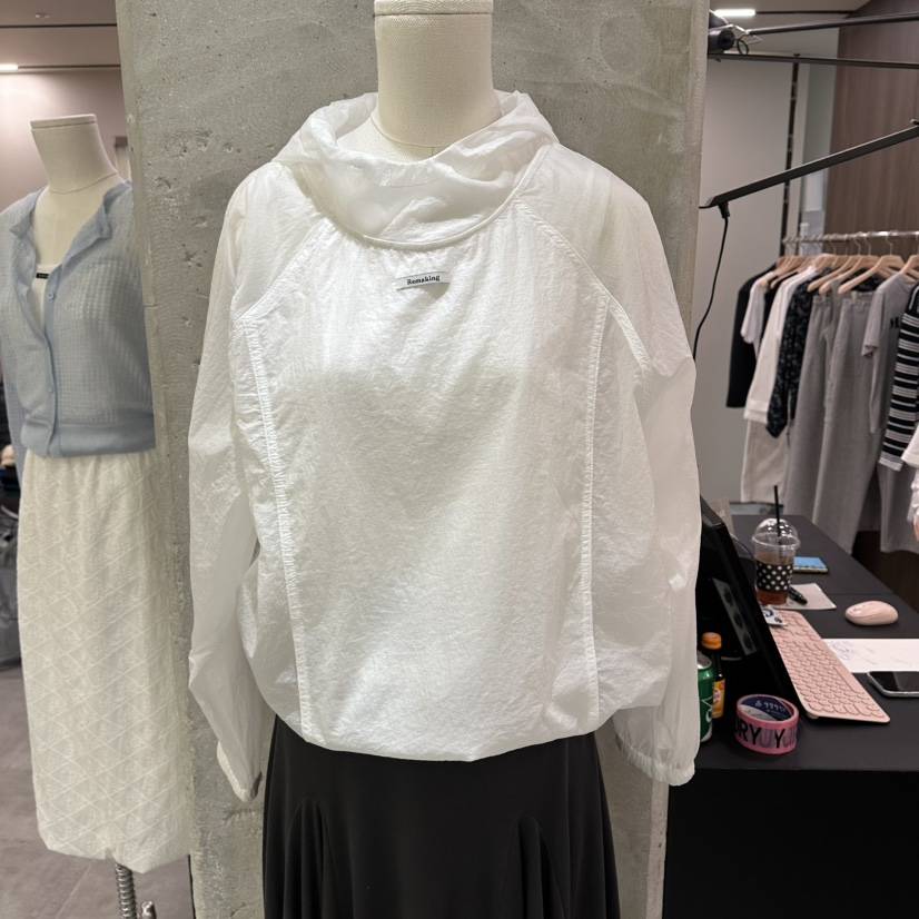 URBANSTORY/REMAKING韓國代購女士新款休閑襯衫蕾絲衫插肩袖連帽Remaking/URBANSTORY襯衫/蕾絲衫