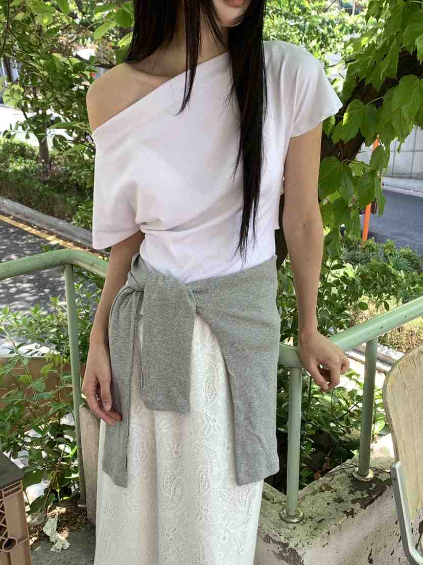 B_GARDER韓國東大門直郵女裝新品職業時尚26夏季推薦人氣T恤B.GARDERT恤