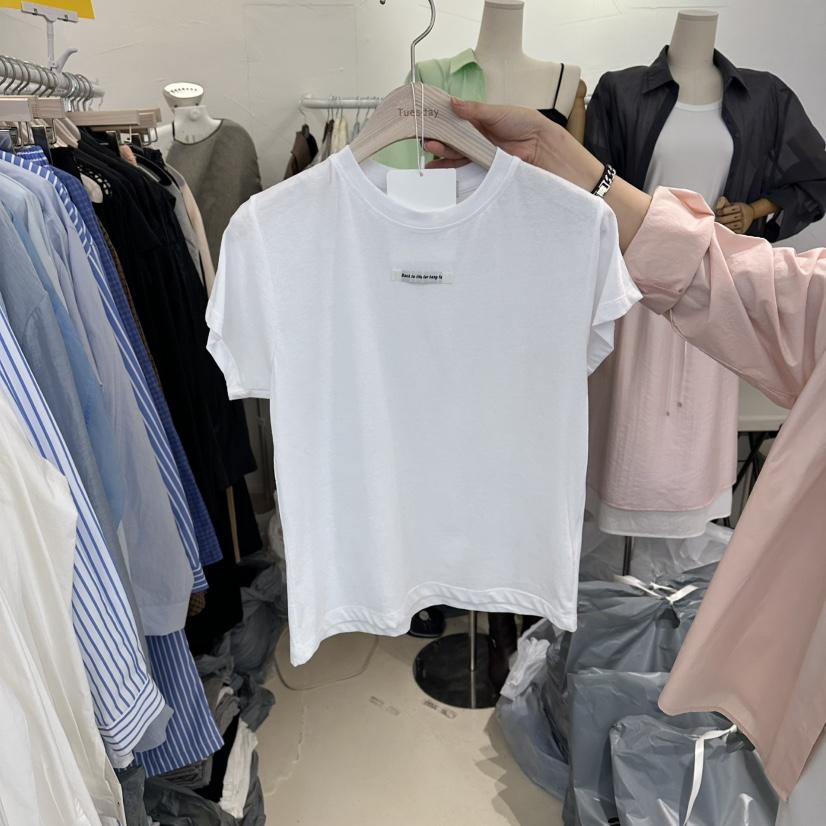 FLORAL韓國直郵實拍女裝新品休閑熱賣推薦時尚職業人氣T恤FLORALT恤