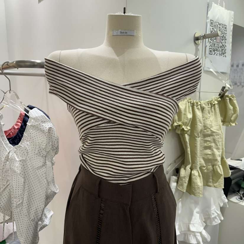 BAIE.38韓國直郵女裝新品人氣職業26春夏熱賣休閑吊帶背心BAIE.38吊帶/背心