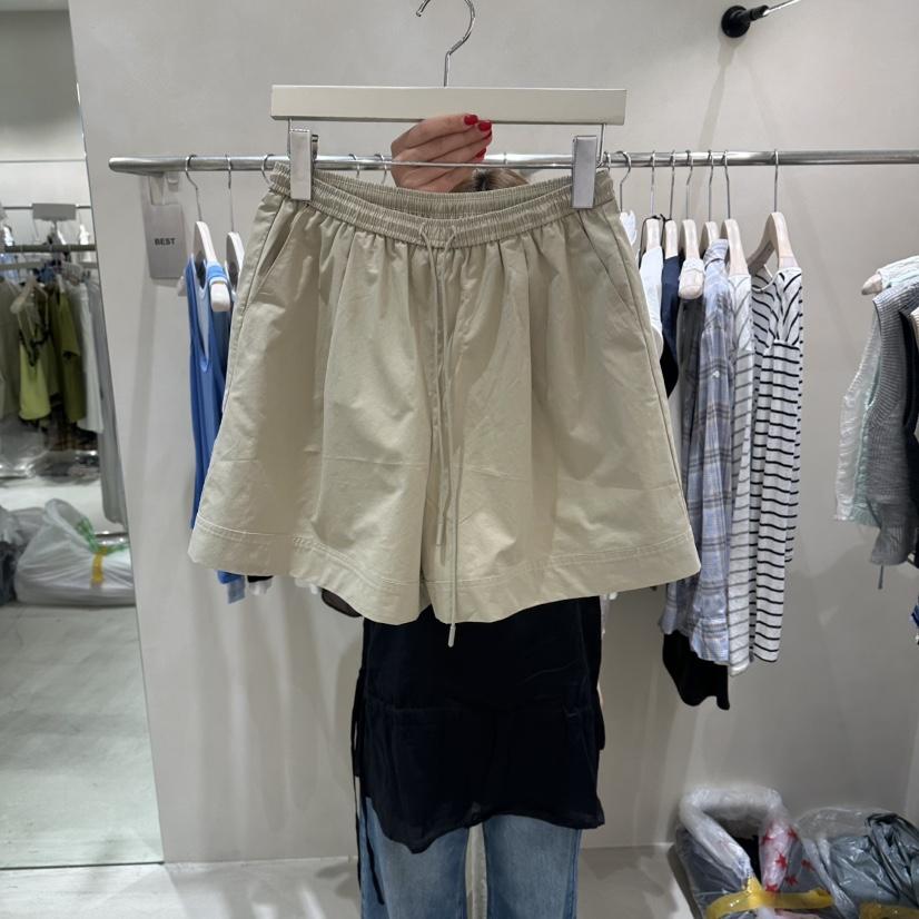 Color B東大門實拍韓國女士新品休閑時尚職業熱賣短褲褶裥Color B短褲