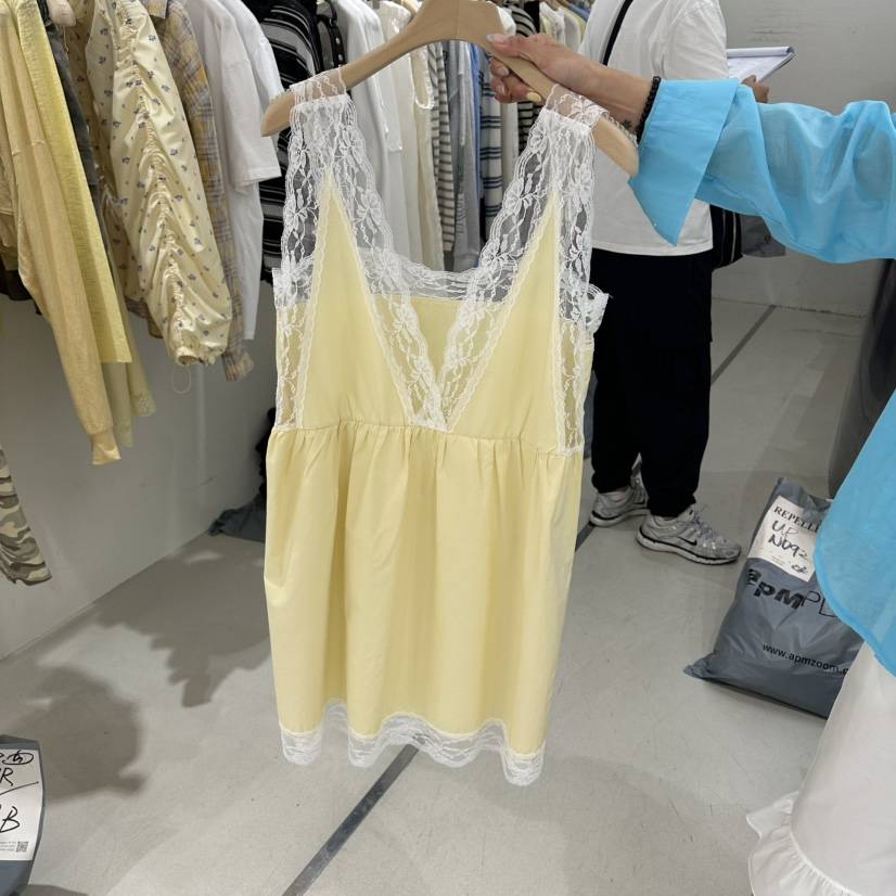 REPELLER韓國直郵女士新品休閑26夏季26春夏連衣裙V領蕾絲REPELLER連衣裙