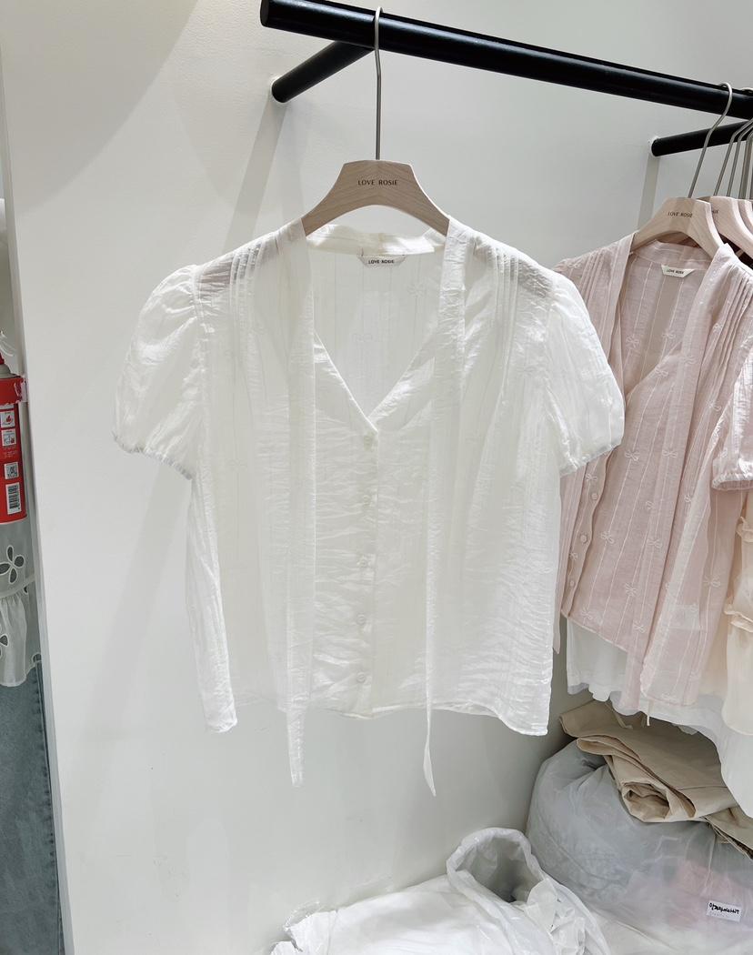 LOVE ROSIE韓國直郵女裝新品人氣26夏季時尚職業襯衫蕾絲衫LOVE ROSIE襯衫/蕾絲衫