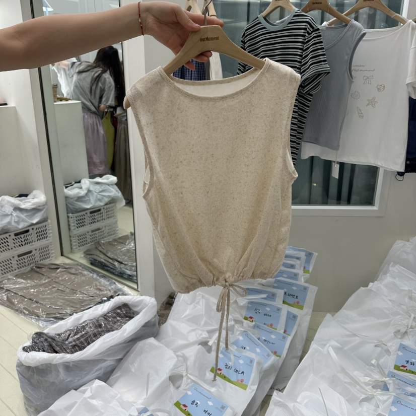 OURMOMENT韓國直郵實拍女士新品熱賣人氣26春夏推薦吊帶背心OURMOMENT吊帶/背心