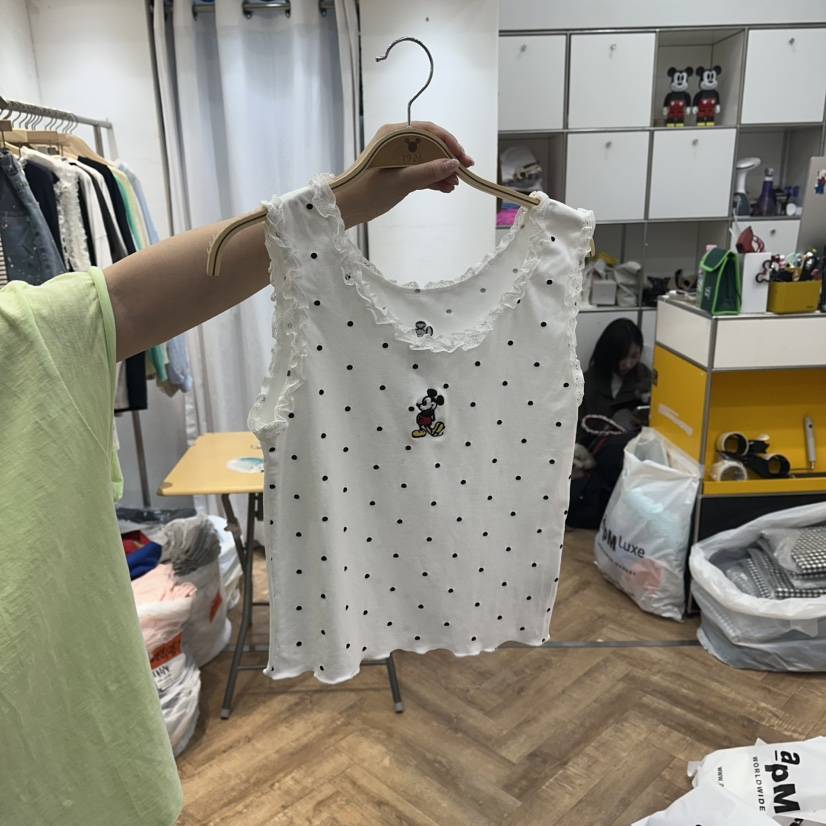 DE LINE韓國東大門直郵女士新品推薦26春夏休閑吊帶背心DE LINE吊帶/背心