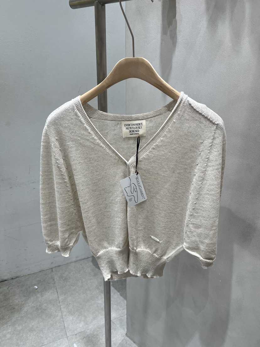 EVERCOMMERCE METICULOUSLY DESIGNED東大門實拍韓國女裝新品26夏季針織衫EVERCOMMERCE METICULOUSLY DESIGNED針織衫