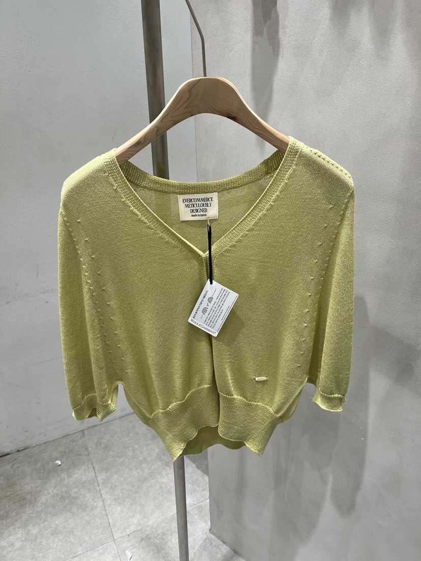 EVERCOMMERCE METICULOUSLY DESIGNED韓國東大門代購女士新品人氣針織衫EVERCOMMERCE METICULOUSLY DESIGNED針織衫